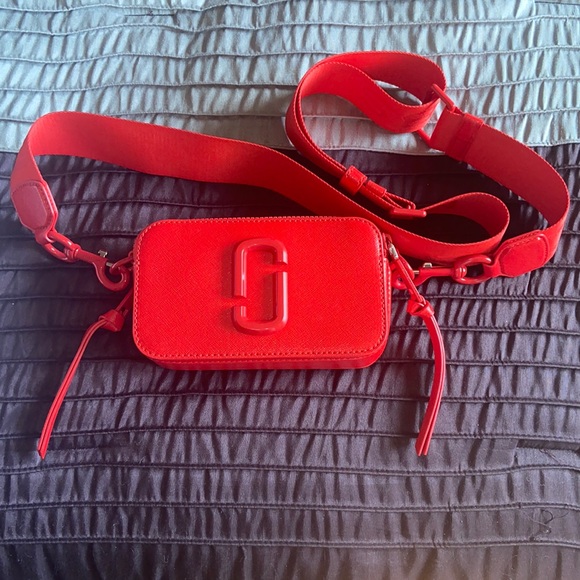 Marc Jacobs Handbags - Marc Jacobs Snapshot